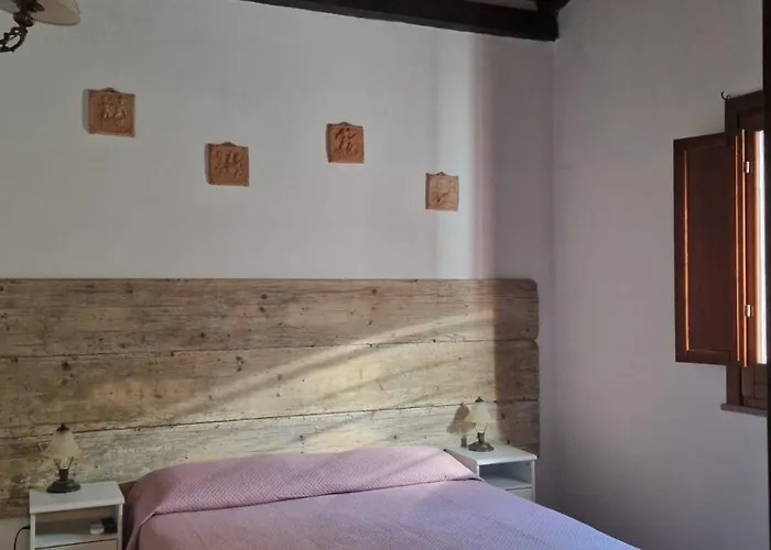 Alojamento de Turismo Rural La Mandragola Relais *